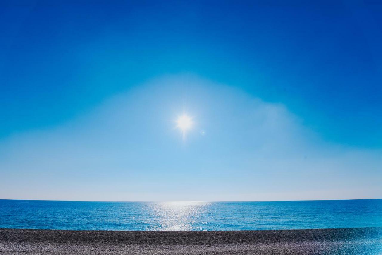 Green Coast Ξενοδοχείο Παλάσα Εξωτερικό φωτογραφία